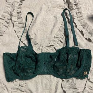 SAVAGE X FENTY NEW BRA